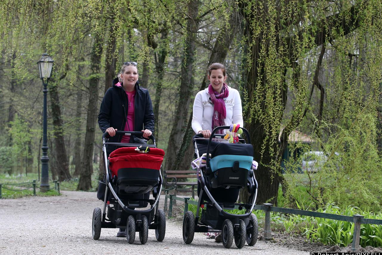 Zagreb: Proljetni dan u parku Maksimir