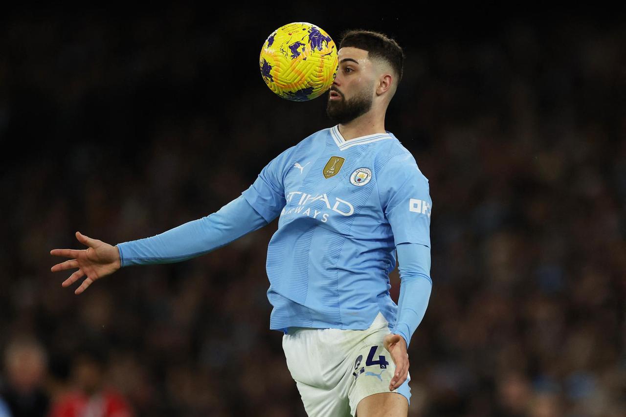 Premier League - Everton v Manchester City