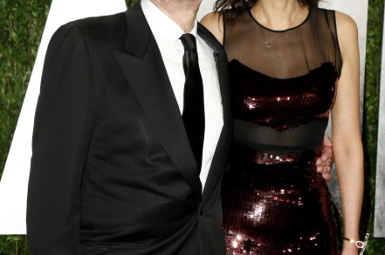 'Rupert Murdoch and wife Wendi Deng attend the 2013 Vanity Fair Oscars Party in West Hollywood, California in this February 24, 2013 file photo. To match Special Report HAMM-DIVORCE/ REUTERS/Danny Mol
