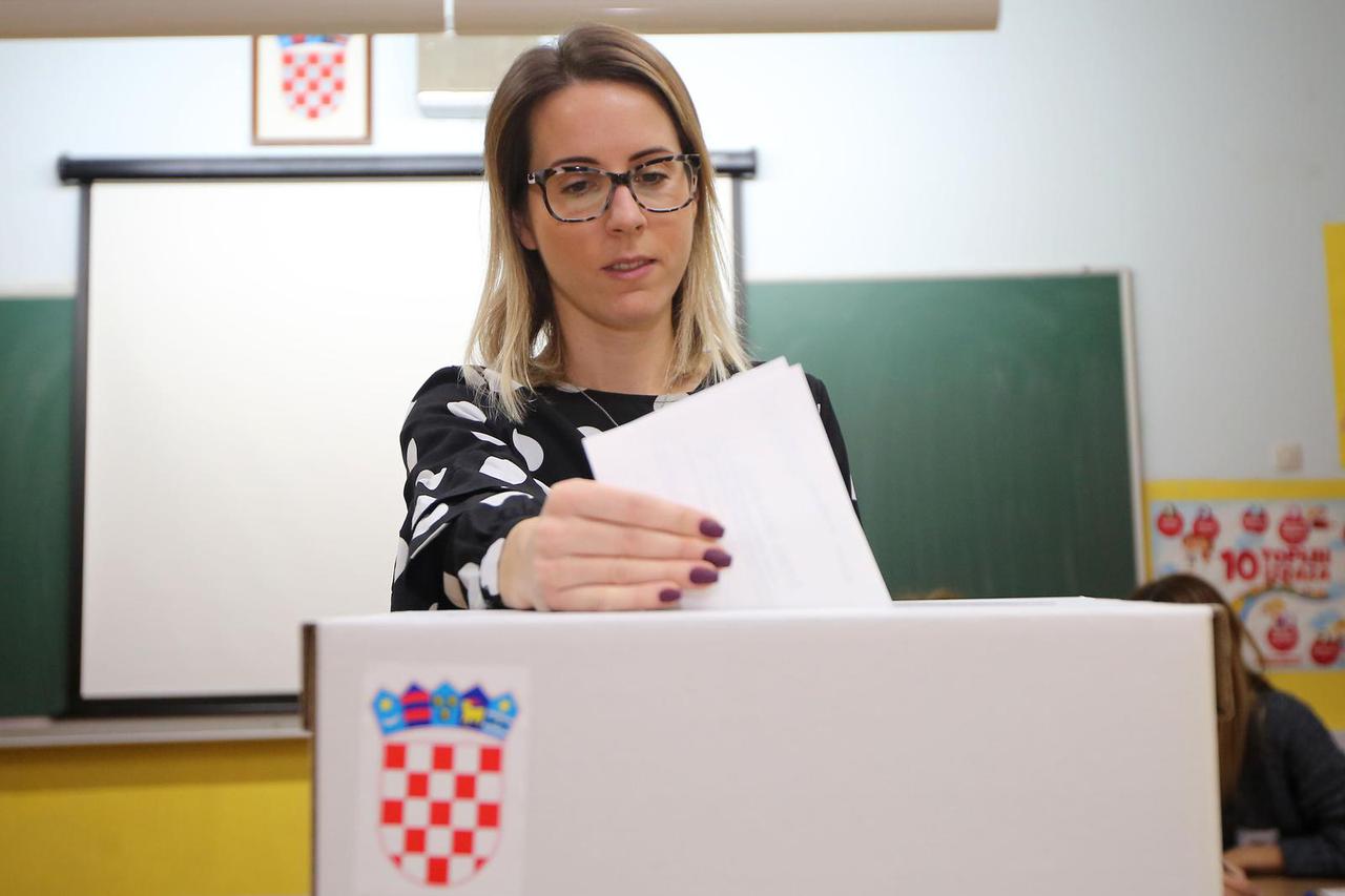 Izborno mjesto, ilustracija