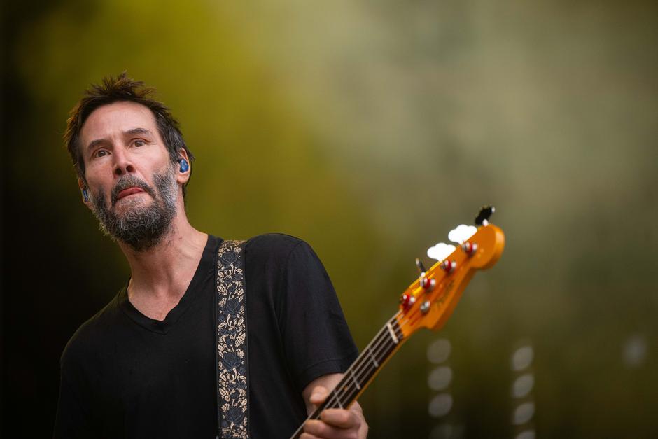 Zagreb: Keanu Reeves sa svojom grupom Dogstar nastupio na INmusic festivalu