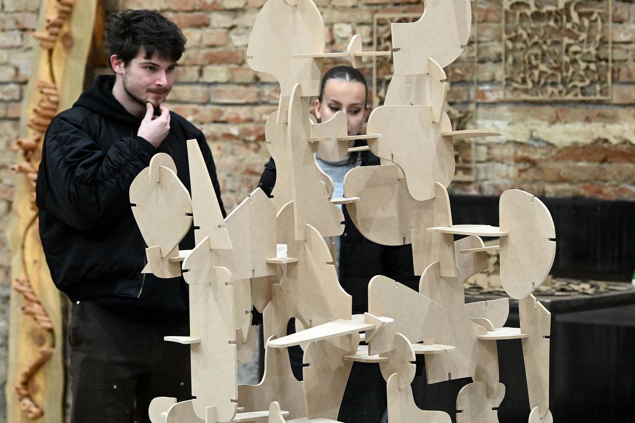 Zagreb: Otvorenje središnje izložbe 58. izdanja Zagrebačkog salona u organizaciji ULUPUH-a