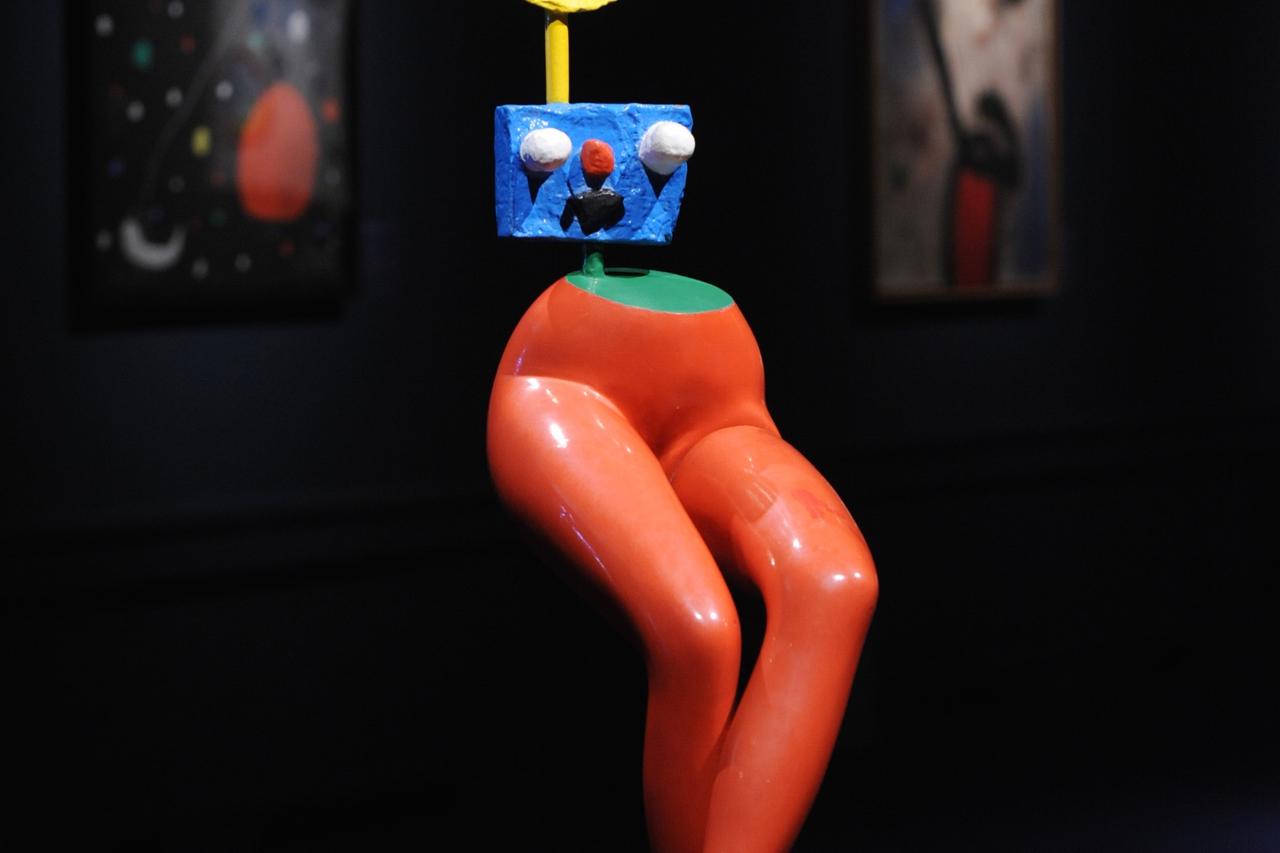 29.09.2014., Zagreb - Izlozba Joan Miro - remek-djela iz Fundacije Maeght u Umjetnickom paviljonu. Djevojka koja nestaje.  Photo: Marko Lukunic/PIXSELL