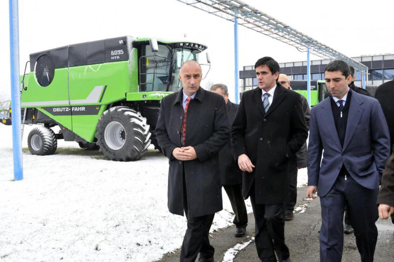 ivan vrdoljak,tvornica (1)