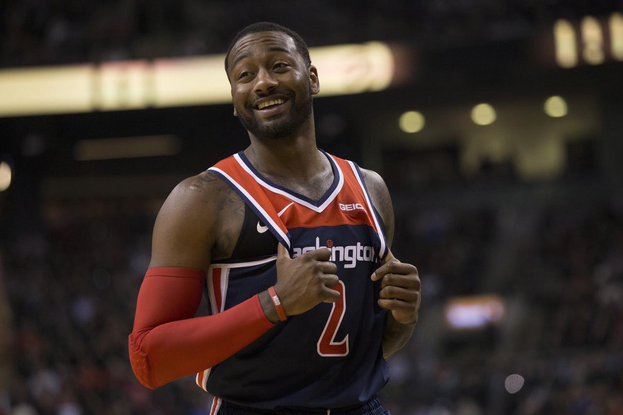 Toronto: Zaposlenici Best Buy Bay & Dundas kupce na Black Friday do?ekali pljeskom i osmjehom