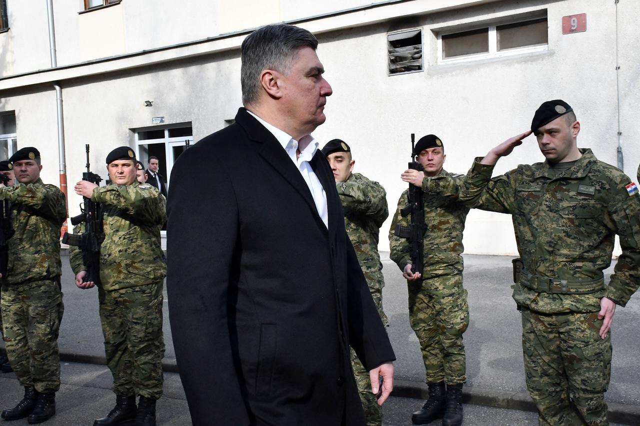 Požega: Predsjednik Zoran Milanović na svečanoj prisezi 45. naraštaja ročnih vojnika