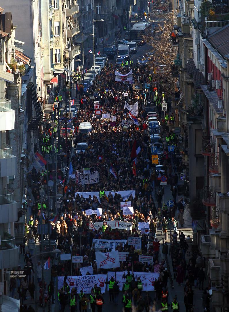 11, February, 2025, Belgrade -The acting ensembles organized a protest walk "Traveling Theater" that started in front of the Temple of Saint Sava at 12:30 p.m. where those present paid a 15-minute tribute, and then the procession moved along the street next to the theaters that joined the walk. Photo: Milos Tesic/ATAImages 11, februar, 2025, Beograd - Glumacki ansambli organizovali su protestnu setnju "Putujuce pozoriste" koja je krenula ispred Hrama Svetog Save u 12.30h gde su prisutni odali Photo: A. K./ATAImages/PIXSELL