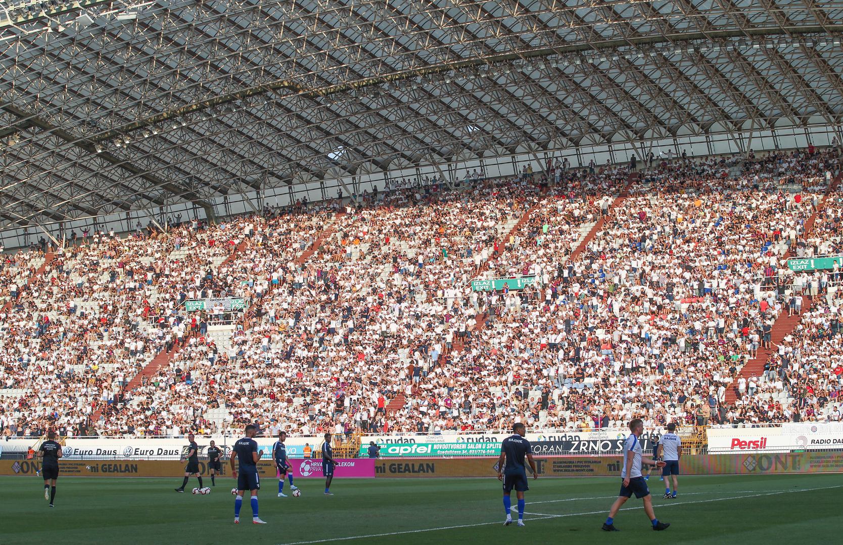 Atmosfera na Poljudu bila je sjajna, stadion je bio rasprodan i skupilo se više od 30 tisuća gledatelja

