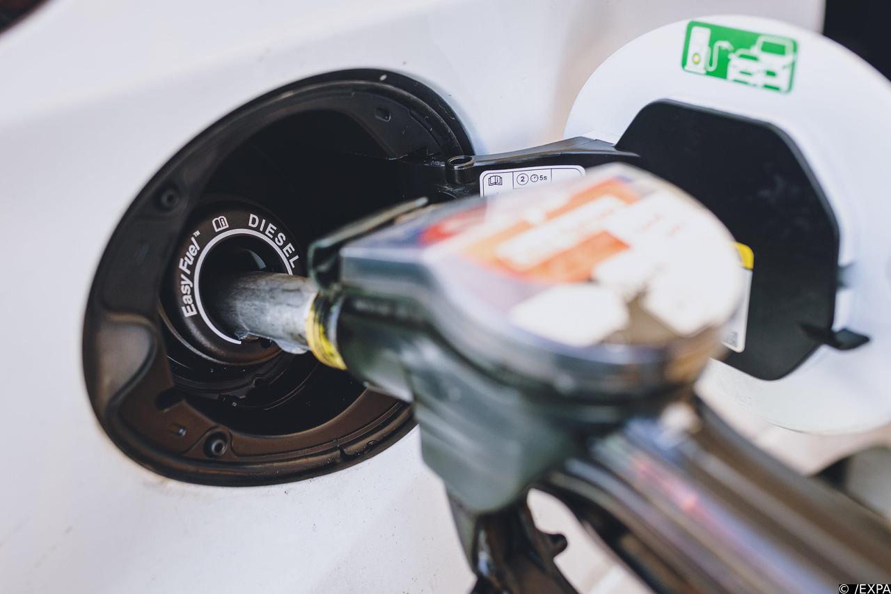 THEMENBILD, Treibstoff