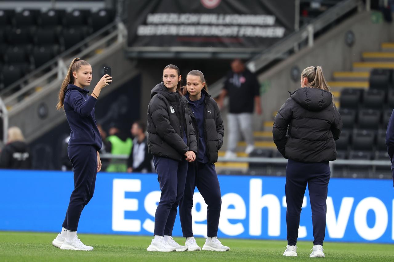 Zweite Qualifikationsrunde zum UEFA Womens Europa Cup 2025/2026 von Eintracht Frankfurt gegen den 1. FC Slovacko