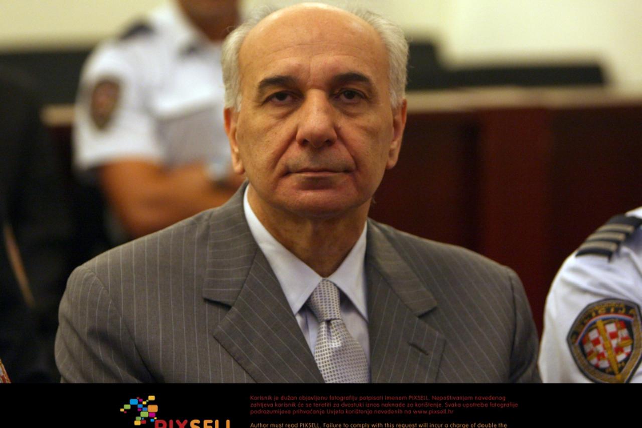 \'01.09.2010., Zupanijski sud, Zagreb -  Na zupanijskom sudu u Zagrebu nastavljeno je sudjenje Robertu Matanicu, Luki Matanicu, Amiru Mafalaniu, Bojanu Guduricu, Slobodanu Djurovicu za ubojstvo Ive Pu