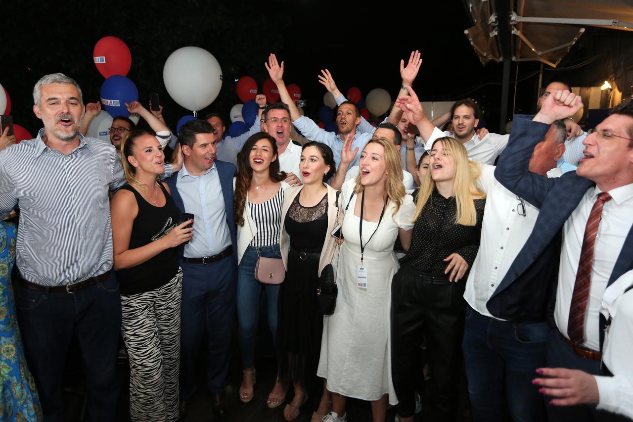 Zagreb: Doček izbornih rezultata u stožeru Mosta