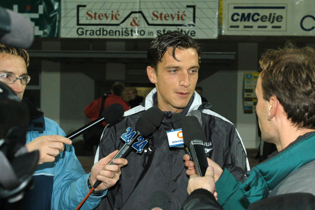 'za sport celje - trening slovenske nogometne reprezentacije, miran pavlin  snimio d. breitenfeld'