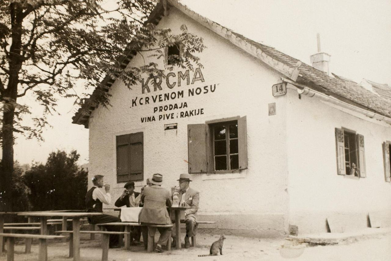 Štrigova: Fotografije iz privatnog arhiva Igora Štefičara na izložbi "Vino na granici"