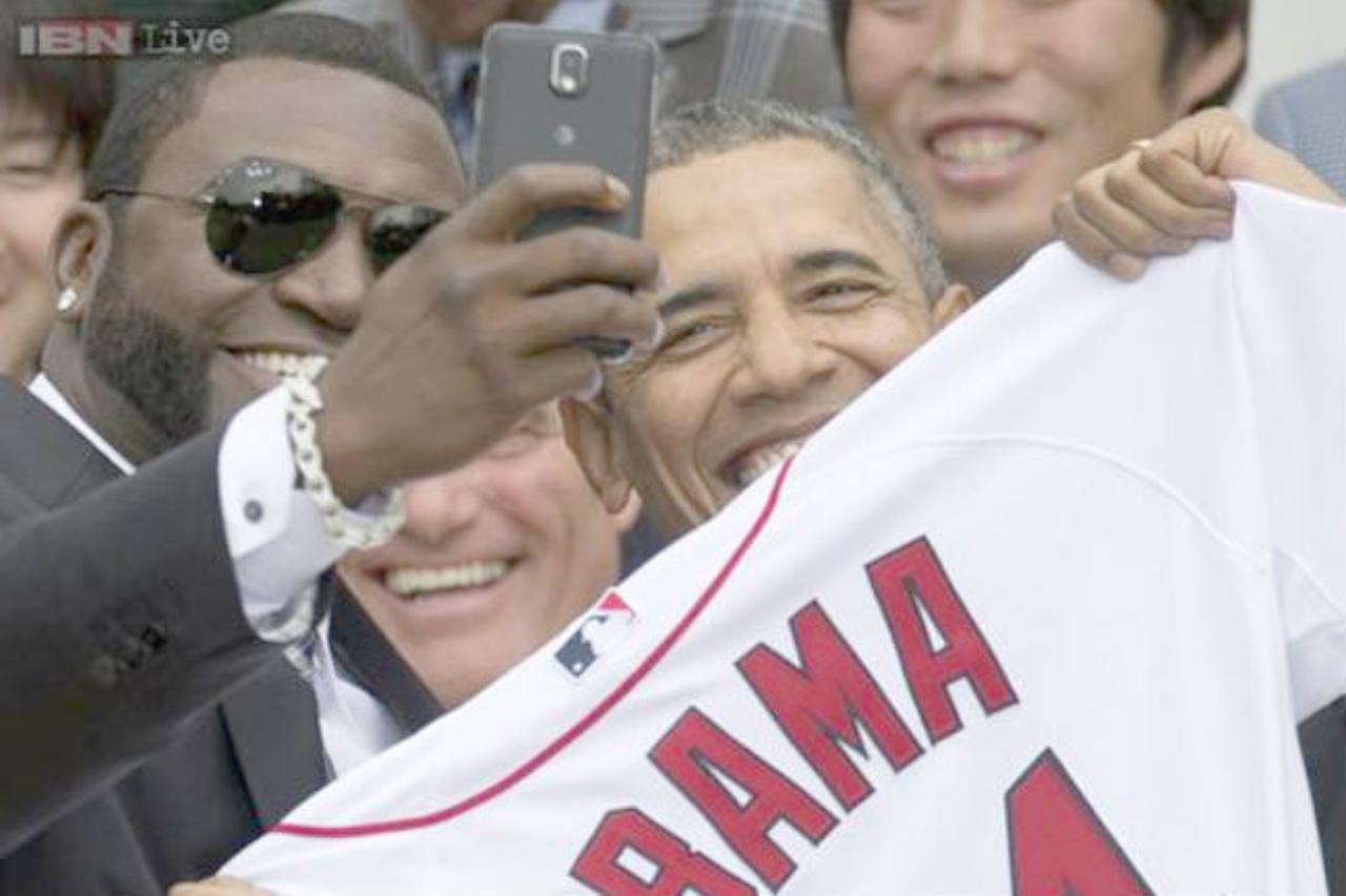 Selfie Davida Ortiza s Obamom
