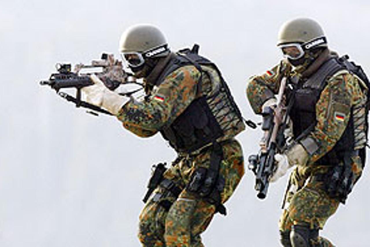 nato-vojnici.jpg
