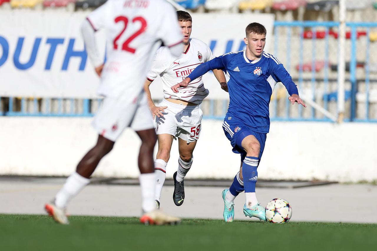Zagreb: Susret Dinama i Milana u UEFA Ligi prvaka mladih