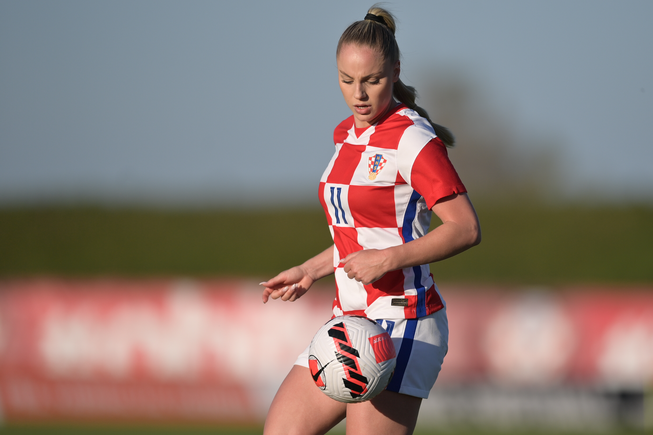 Velika Gorica: Nogometašice Hrvatske protiv Rumunjske u kvalifikacijskoj utakmici za SP