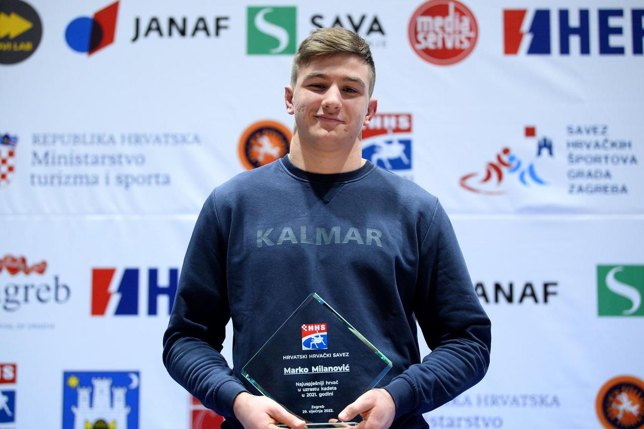 Marko Milanović, sin predsjednika RH Zorana Milanovića, dobio priznanje za najuspješnijeg hrvača među kadetima