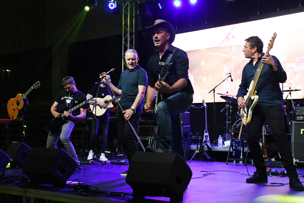 Sisak: Humanitarni koncert Hrvatska za Život