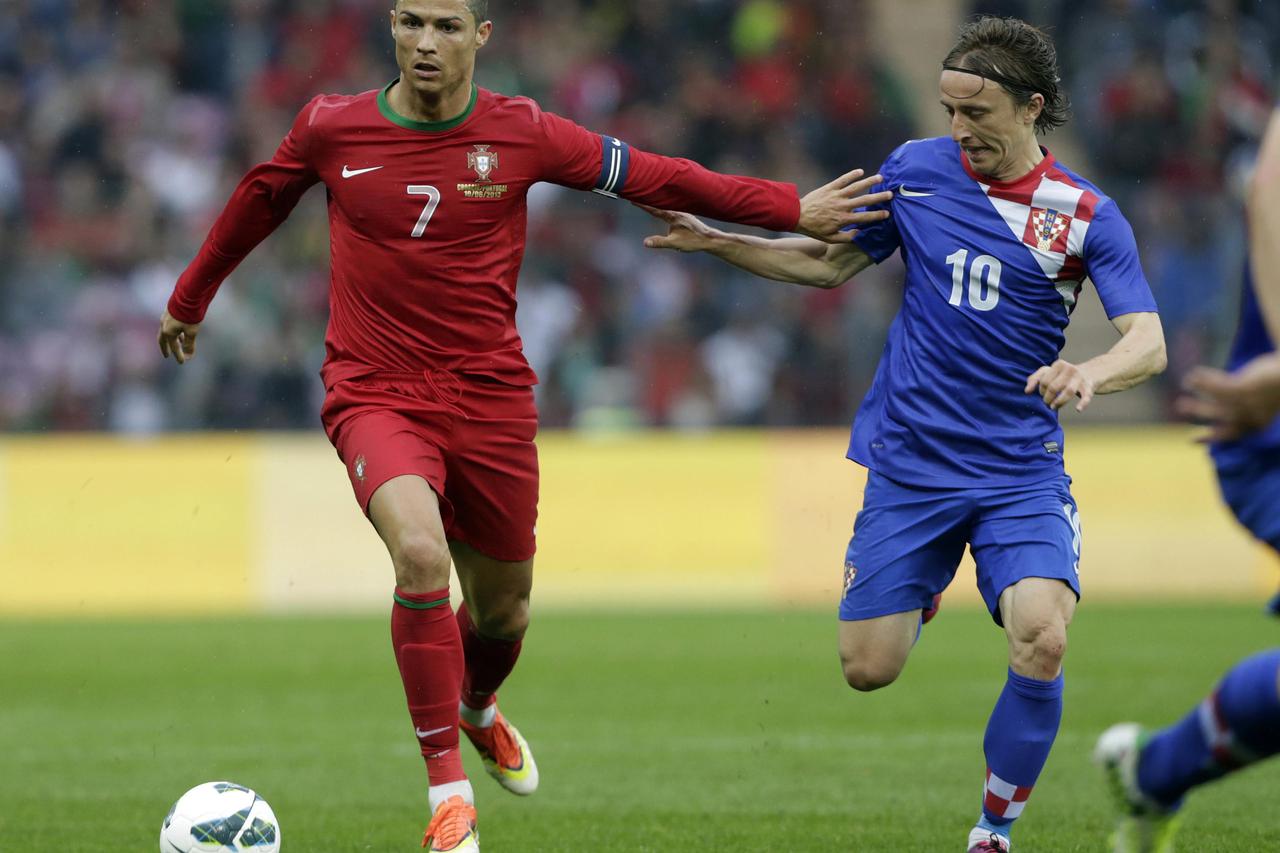 Cristiano Ronaldo - Luka Modrić