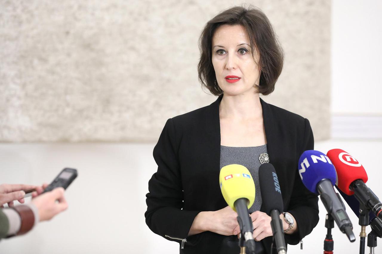 Zagreb: Dalija Oreškovic o aktualnim temama