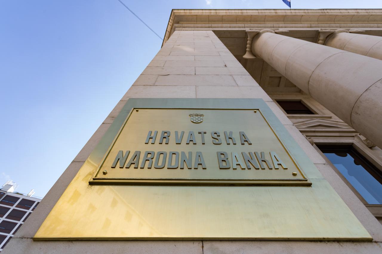 Zagreb: Forenzička istraživanja nacionalne valute u trezoru HNB-a