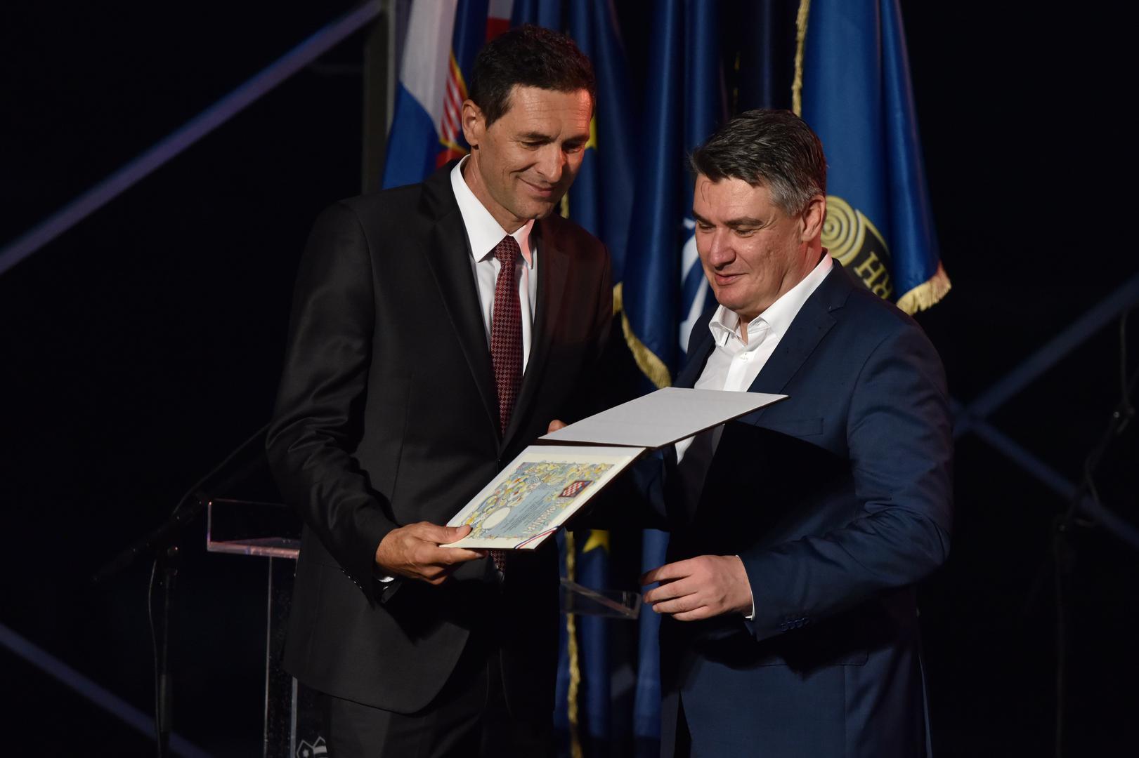 04.08.2020., Knin - Predsjednik RH Zoran Milanovic na kninskoj tvrdjavi odlikovao generale iz Vojno-redarstvene akcije Oluja. Ante Kotromanovic.Photo: Hrvoje Jelavic/PIXSELL