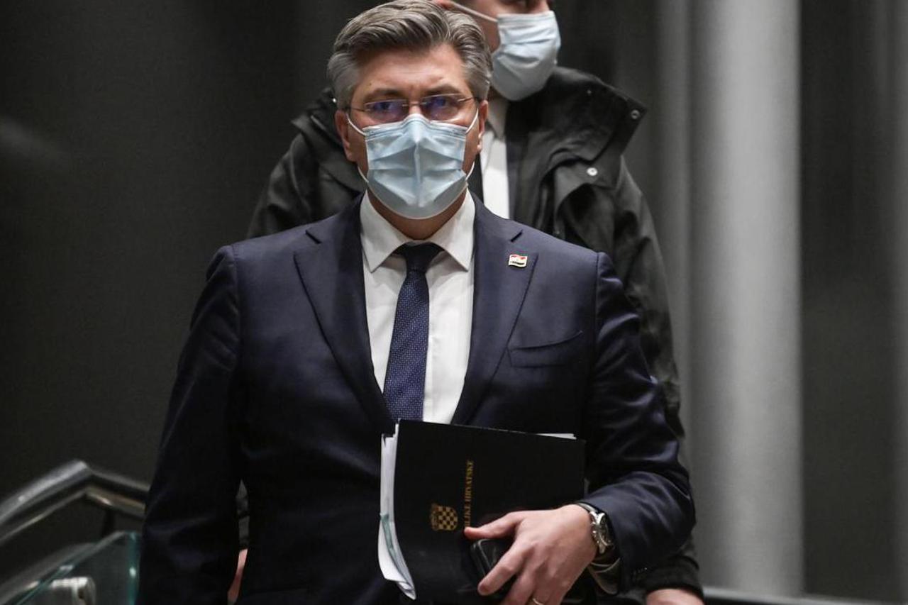 Izjave za medije nakon predstavljanja Programa društvene i gospodarske revitalizacije potpomognutih područja Sisačko-moslavačke županije pogođenih potresom