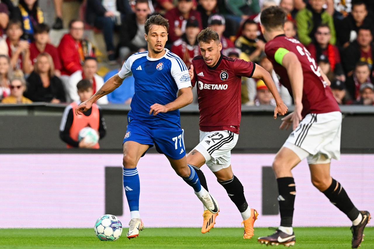 Uzvratni susret Sparte Prag i Dinama u play-offu UEFA Europske lige