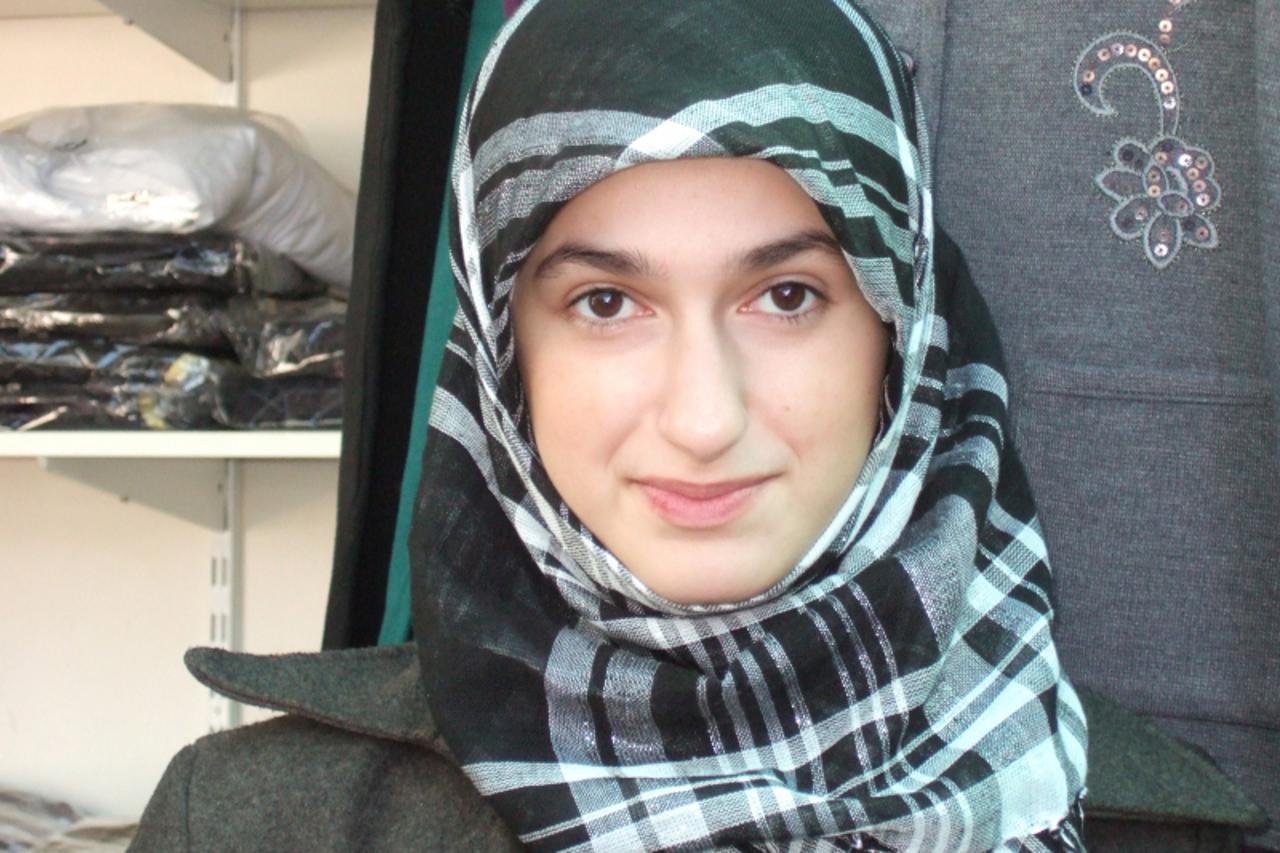 \'margarita01_nnn_unu_221010\'