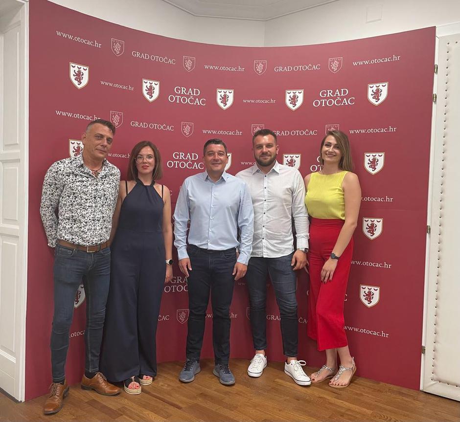 Combis i Hrvatski Telekom