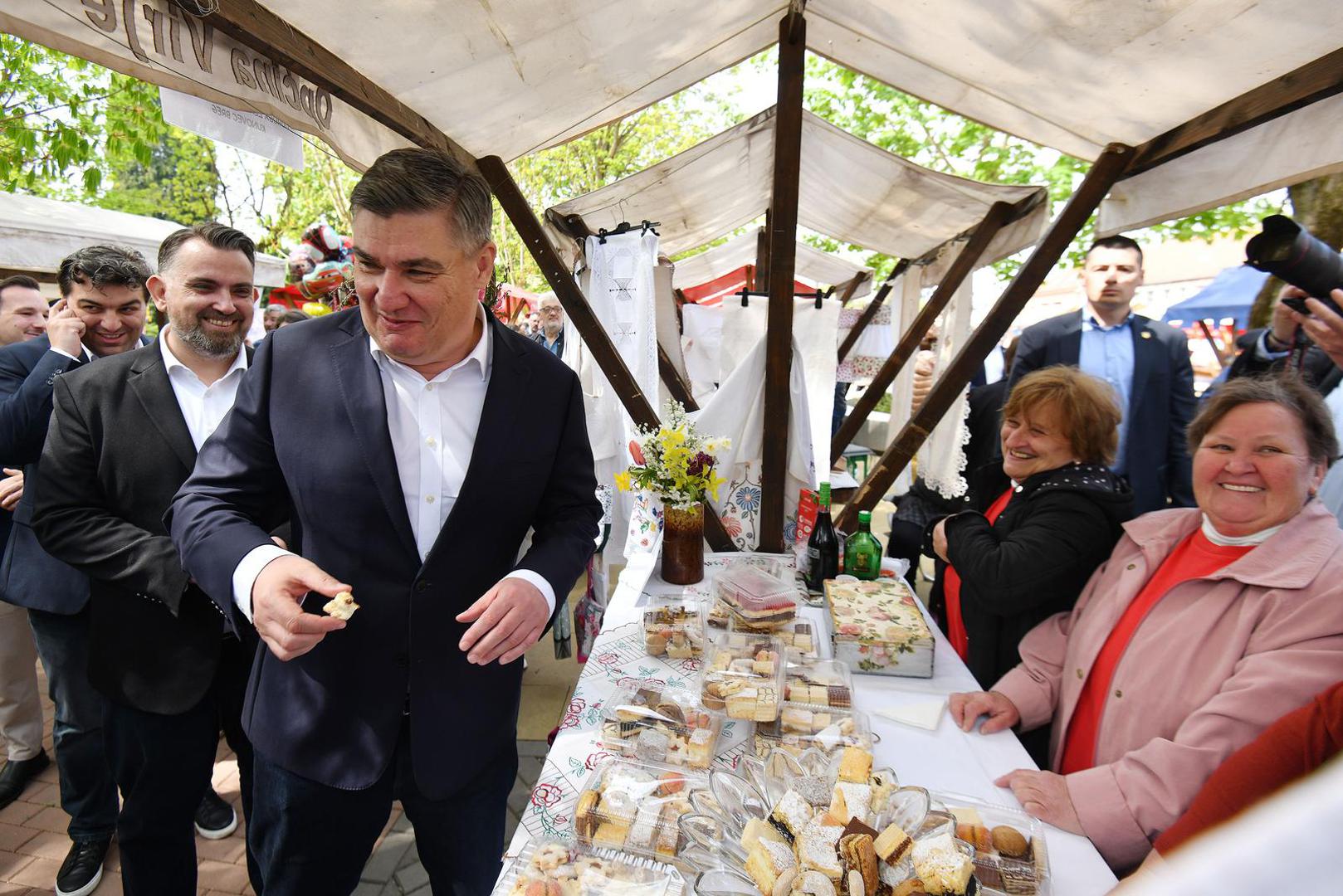  Oba događaja odvijaju se jedan do drugog, na Zrinskom trgu i u središnjem parku.

