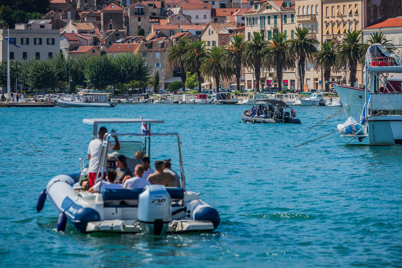 Split: Brojni turisti dan proveli u razgledavanju grada