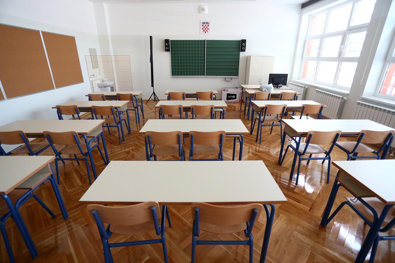 Namodernija škola u Novom Čiču