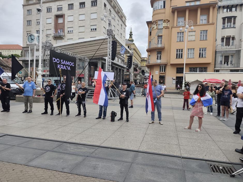 Dražen Keleminec na Trgu