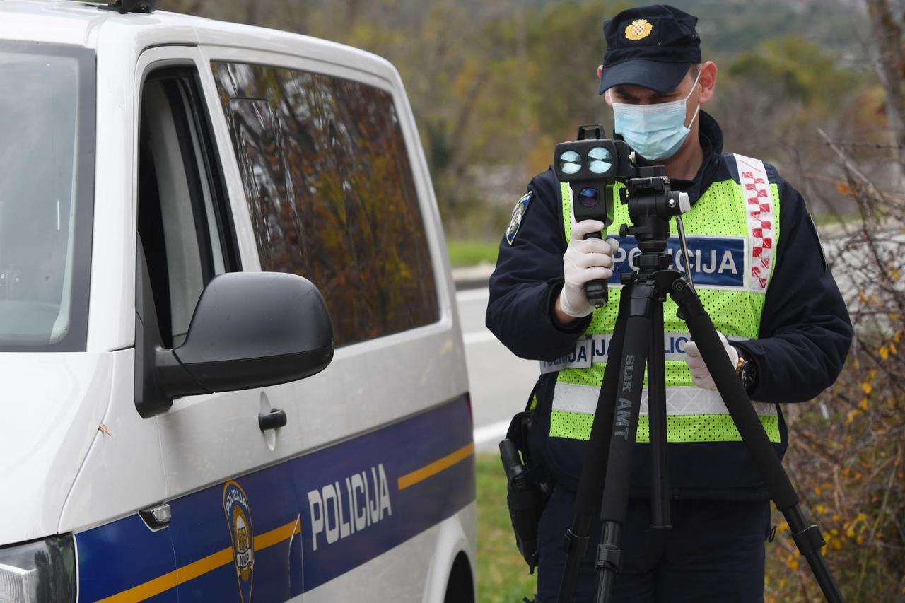 Na području cijele Šibensko-kninske županije odvijaju se policijske akcije nadzora brzine