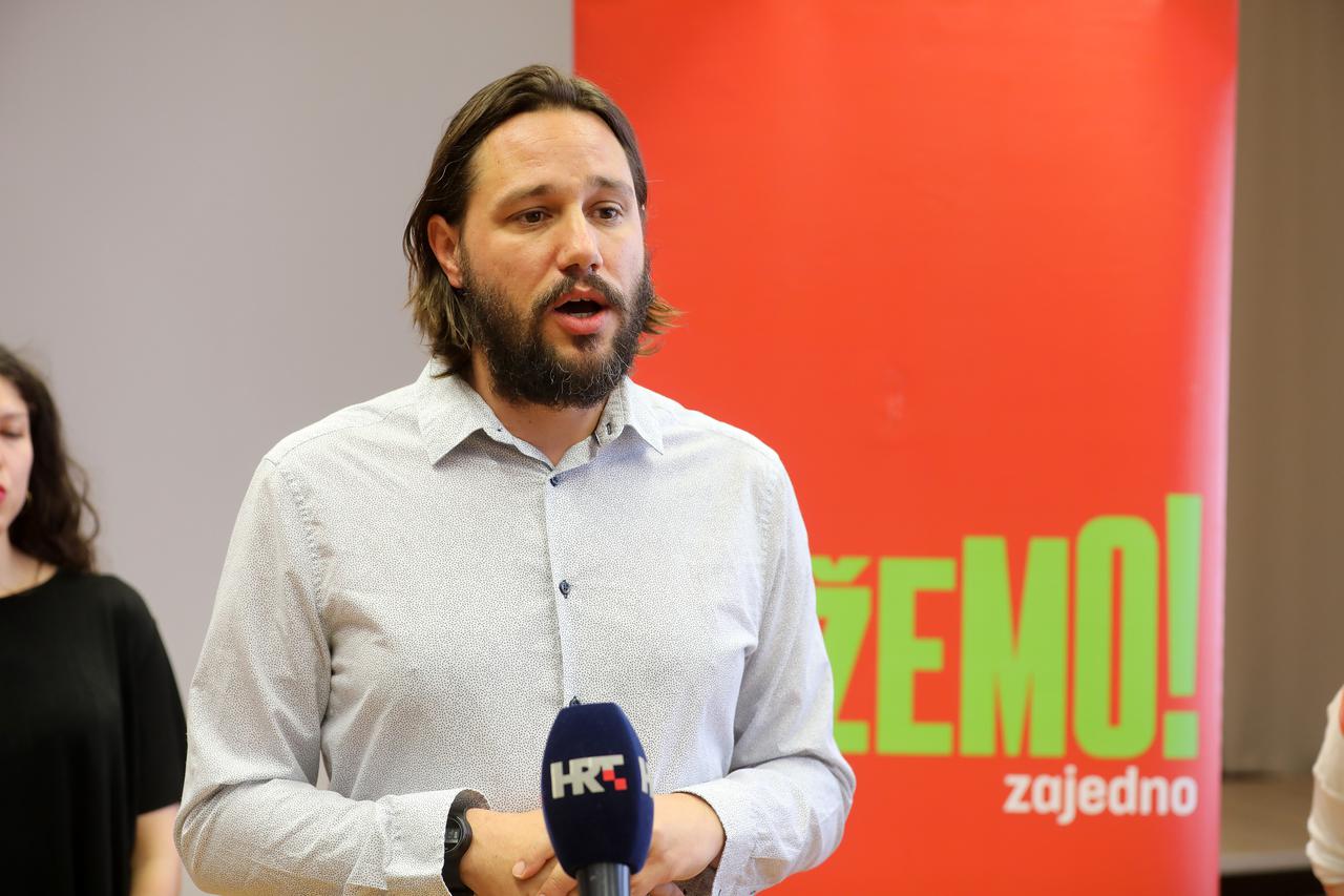 Rijeka: Konferencija za medije članova stranke Možemo! 