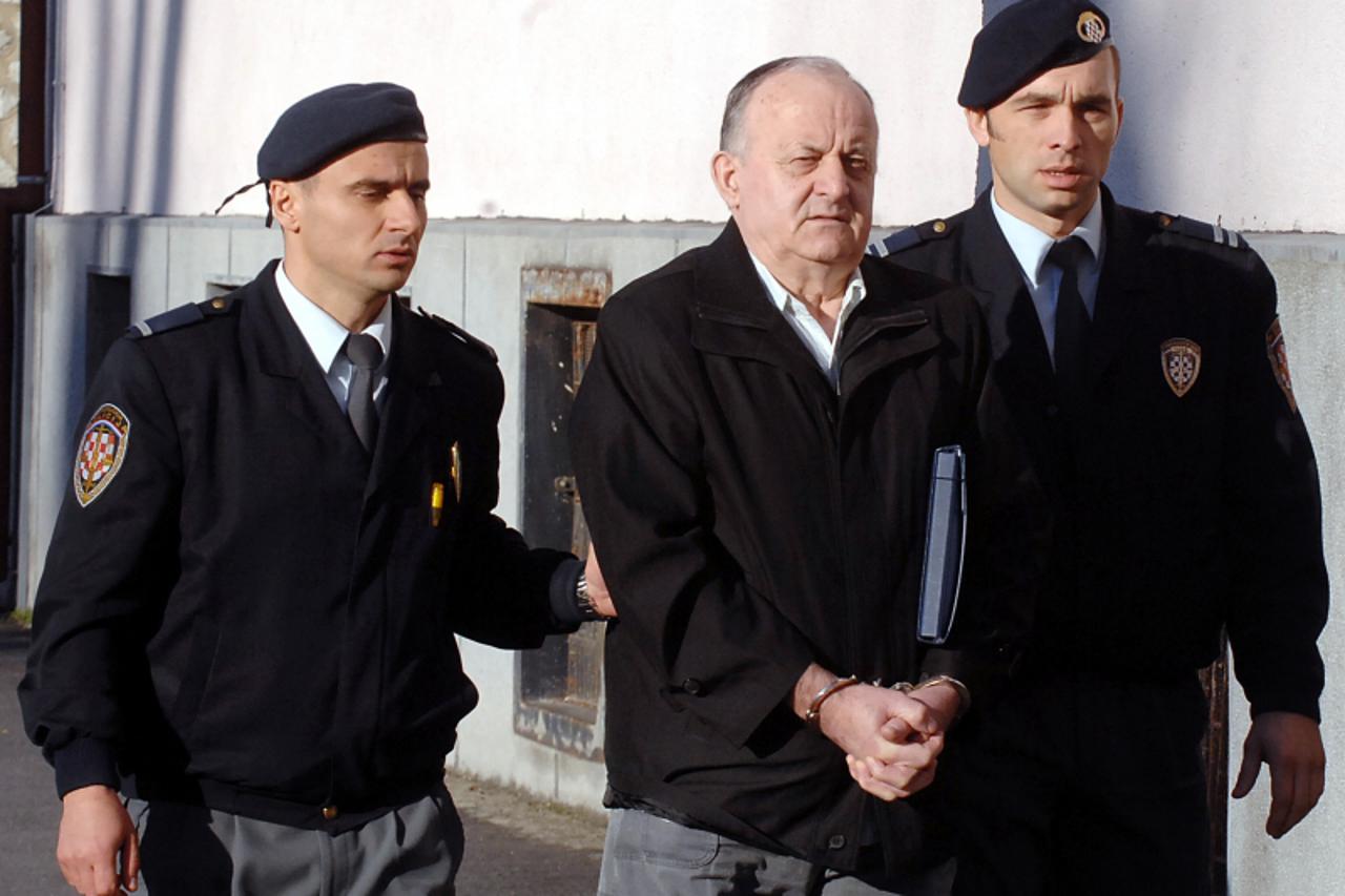 \'29.11.2010., Sisak - Na Zupanijskom sudjenju nastavljeno je sudjenje Radi MIljevicu za ratni zlocin protiv civilnog stanovnistva u Glini 1991.godine. Photo:Nikola Cutuk/PIXSELL\'