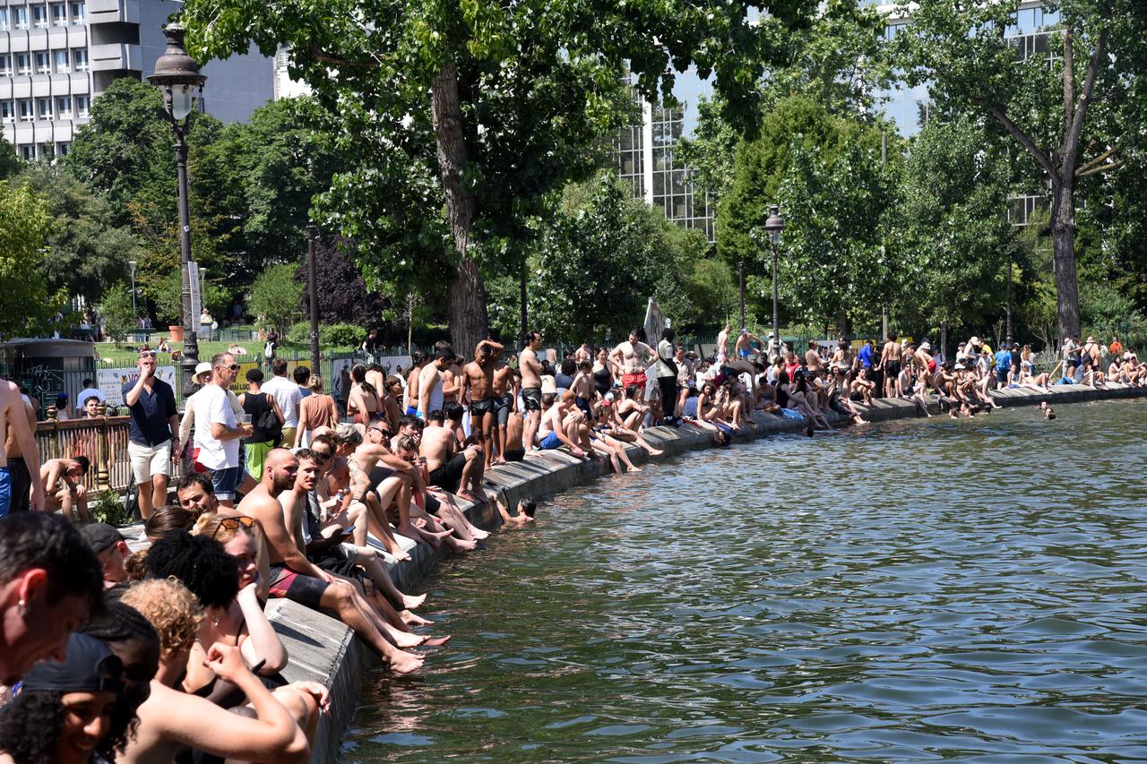 Music Festival Amid Heatwave In Paris