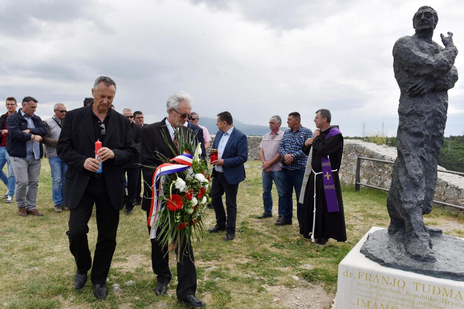 30.05.2020., Knin - Obiljezavanje Dana drzavnosti u organizaciji Zajednice utemeljitelja HDZ-a i Udruge dragovoljaca i veterana domovinskog rata ogranak Knin i HDZ grada Knina na Kninskoj tvdjavi.Photo: Hrvoje Jelavic/PIXSELL