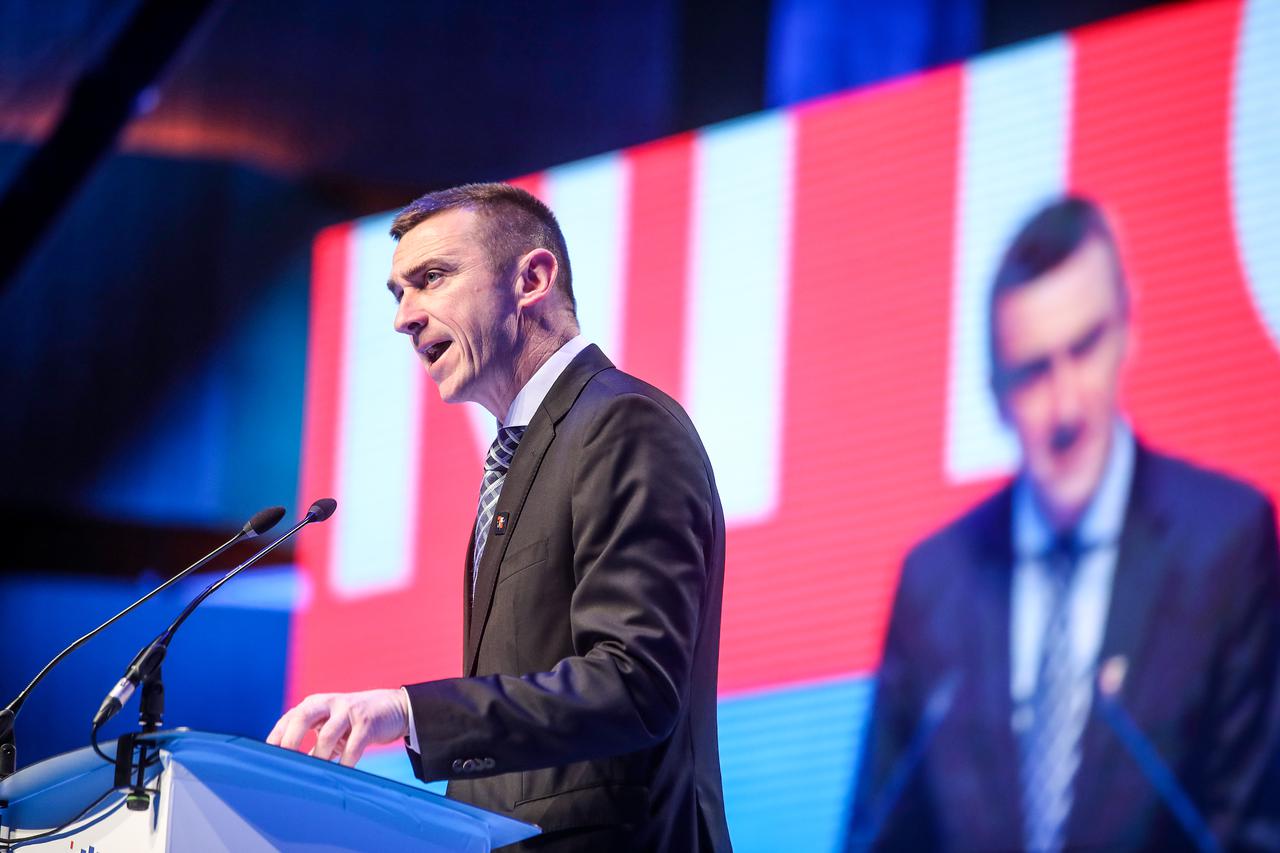 Zagreb: Veliki predizborni skup Domovinskog pokreta u KC Vatroslav Lisinski 