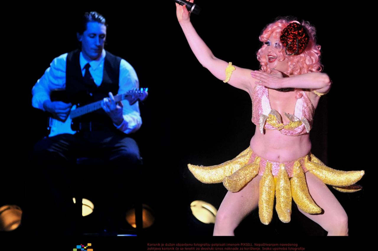 cabaret new burlesque