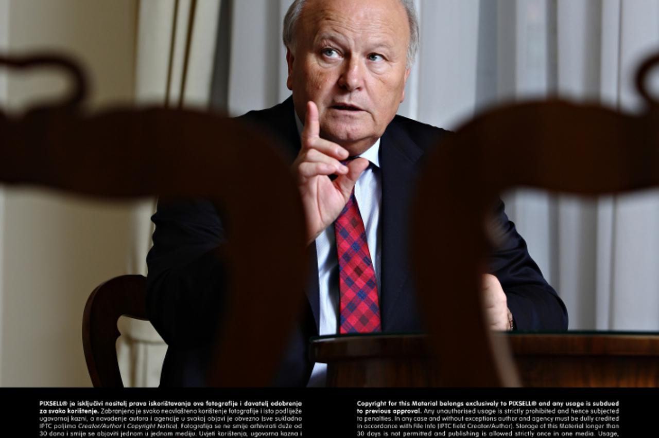 '05.06.2012., Zagreb -  Ministar financija RH, Slavko Linic. Photo: Davor Puklavec/PIXSELL'