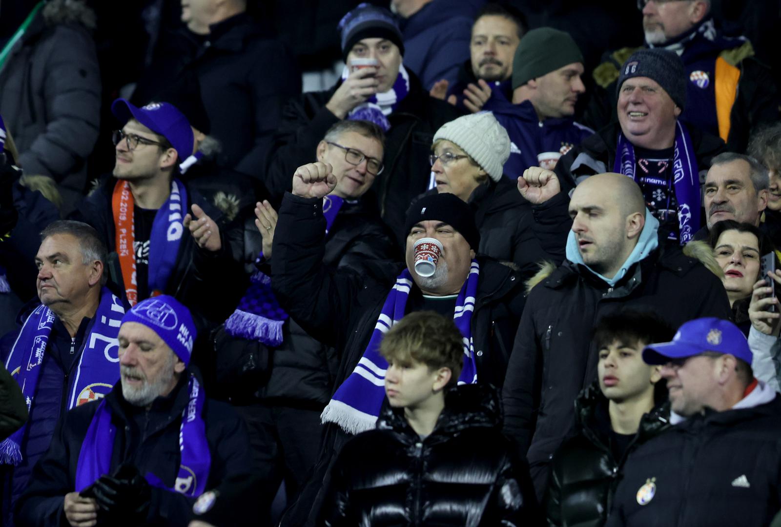 Pogledajte atmosferu