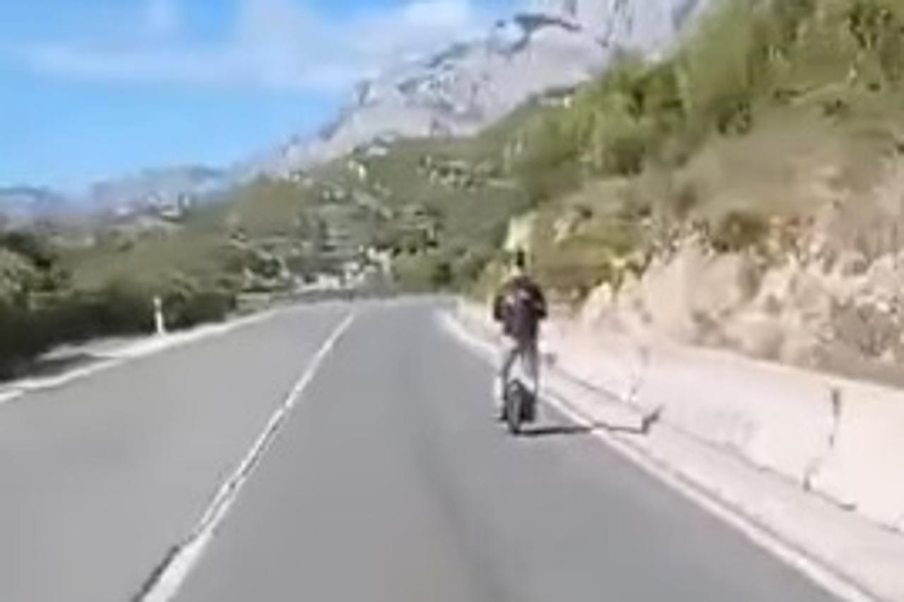 vožnja na monociklu