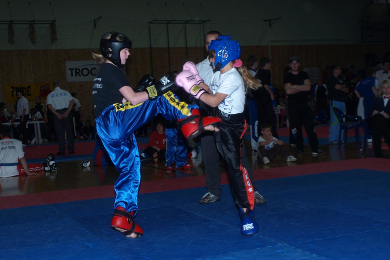 'OLYMPUS DIGITAL CAMERA'