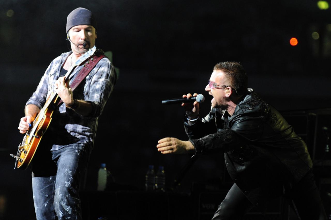 u2