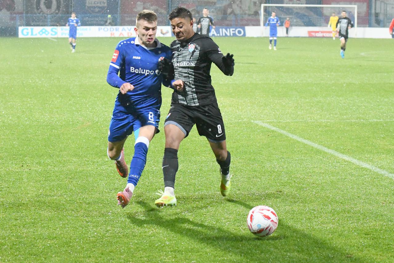 Susret Slaven Belupa i Vukovara 1991 u 14. kolu SuperSport HNL-a