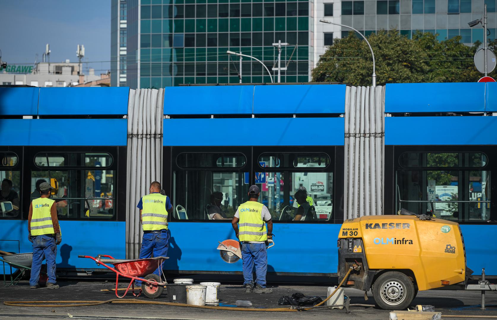 Prema ranijim najavama, nova infrastruktura na križanju Savske i Vukovarske trebala bi omogućiti sigurniji i pouzdaniji tramvajski promet, ugodniji prolazak raskrižjem tramvajima i automobilima te manje kvarova i zastoja.